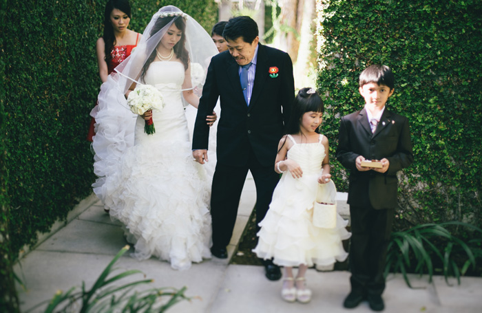 Destination Wedding photography at Kayu Manis Villas Bali Indonesia - bali wedding Photography - Lembongan Nusa Penida Photography - Profesional Photographers In Bali - Wedding - Prewedding - engagement (39)