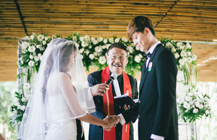 Destination Wedding photography at Kayu Manis Villas Bali Indonesia - bali wedding Photography - Lembongan Nusa Penida Photography - Profesional Photographers In Bali - Wedding - Prewedding - engagement (47)