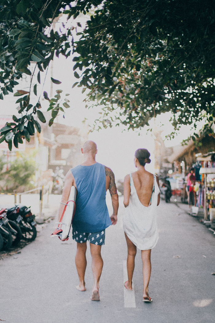 Bali Photography Service - Family Portrait - Bali Wedding Photography at Canggu Beach Bali - Apel photography (2k)