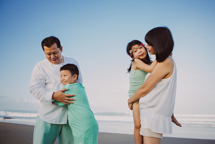 Familyphotography - familyportrait - baliphotography - baliphotographers - familyphoto (2)