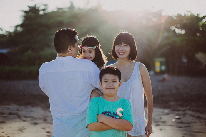 Familyphotography - familyportrait - baliphotography - baliphotographers - familyphoto (26)
