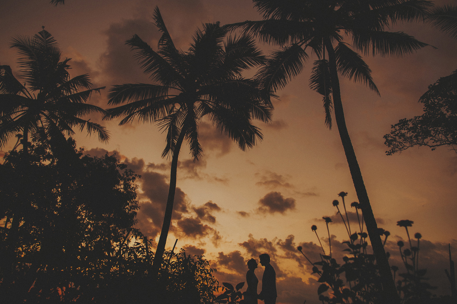 ApelPhotographyh-bambuindahwedding-ubudweddingphotographers-baliweddingphotograhpers-bestphotographersinbali-junebugwedding-lombokphotographers-100