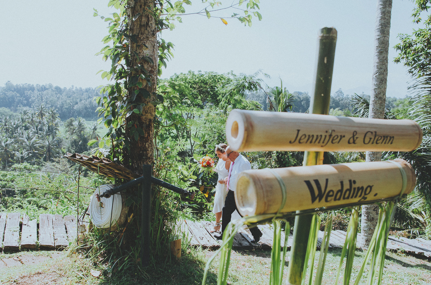 ApelPhotographyh-bambuindahwedding-ubudweddingphotographers-baliweddingphotograhpers-bestphotographersinbali-junebugwedding-lombokphotographers-51