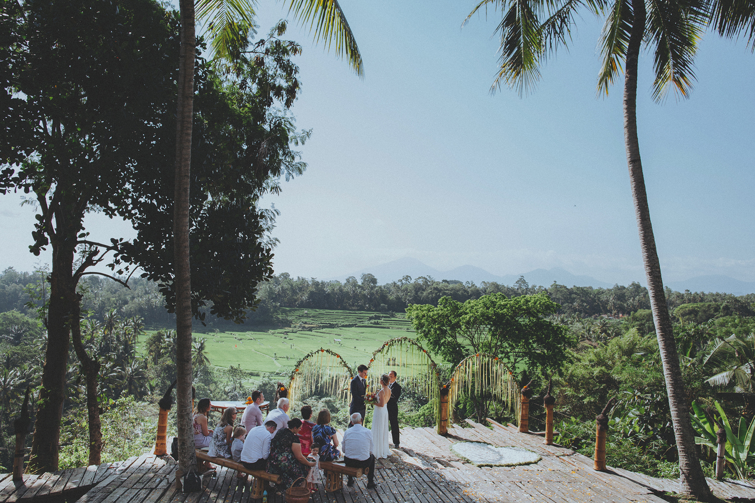 ApelPhotographyh-bambuindahwedding-ubudweddingphotographers-baliweddingphotograhpers-bestphotographersinbali-junebugwedding-lombokphotographers-58