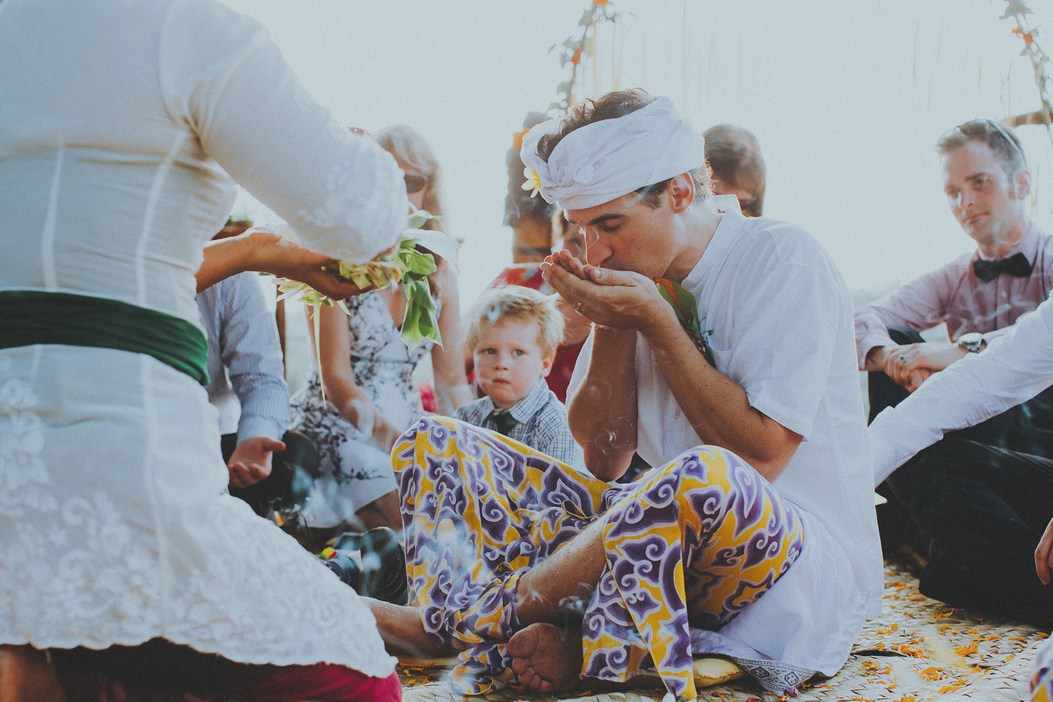 ApelPhotographyh-bambuindahwedding-ubudweddingphotographers-baliweddingphotograhpers-bestphotographersinbali-junebugwedding-lombokphotographers-86