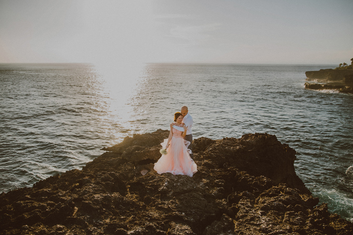 baliphotographers-baliweddingphoto-apelphotography-lembonganweddingphotography-lombokphotoswedding-engagement-preweddinginbali-pandeheryana_20