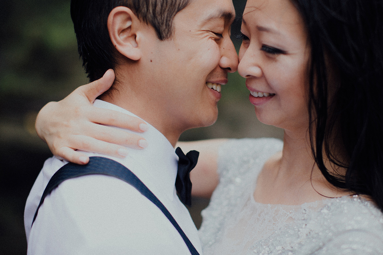 baliweddingphotographers-lembonganislandwedding-lombokweddingphotographers-pandeheryana-engagement-postweddinginbali-baliphotographers-27