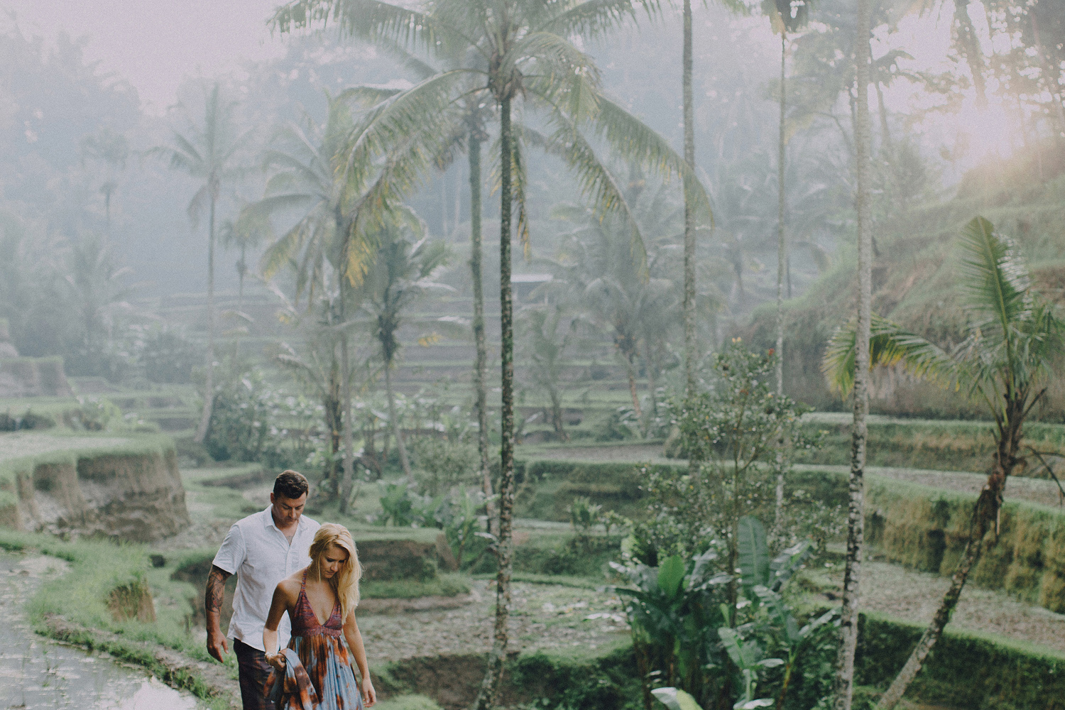 baliweddingphotographers-photographersinbali-engagementphotography-postweddinginbali-ubudweddingphotographers-pandeheryana-20