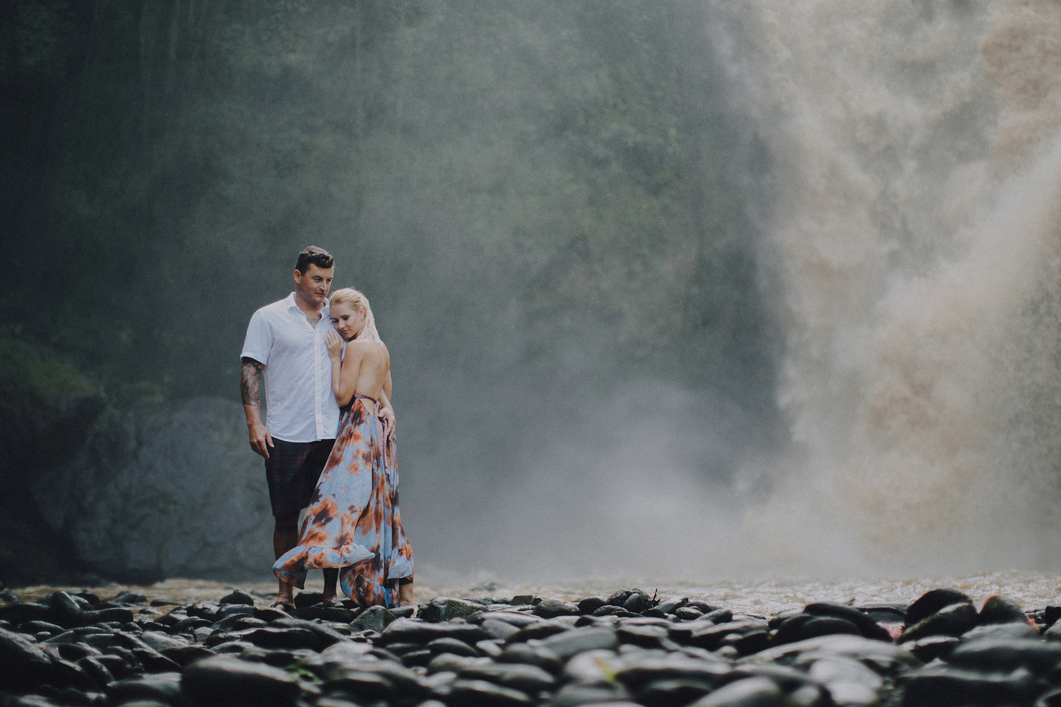 baliweddingphotographers-photographersinbali-engagementphotography-postweddinginbali-ubudweddingphotographers-pandeheryana-36