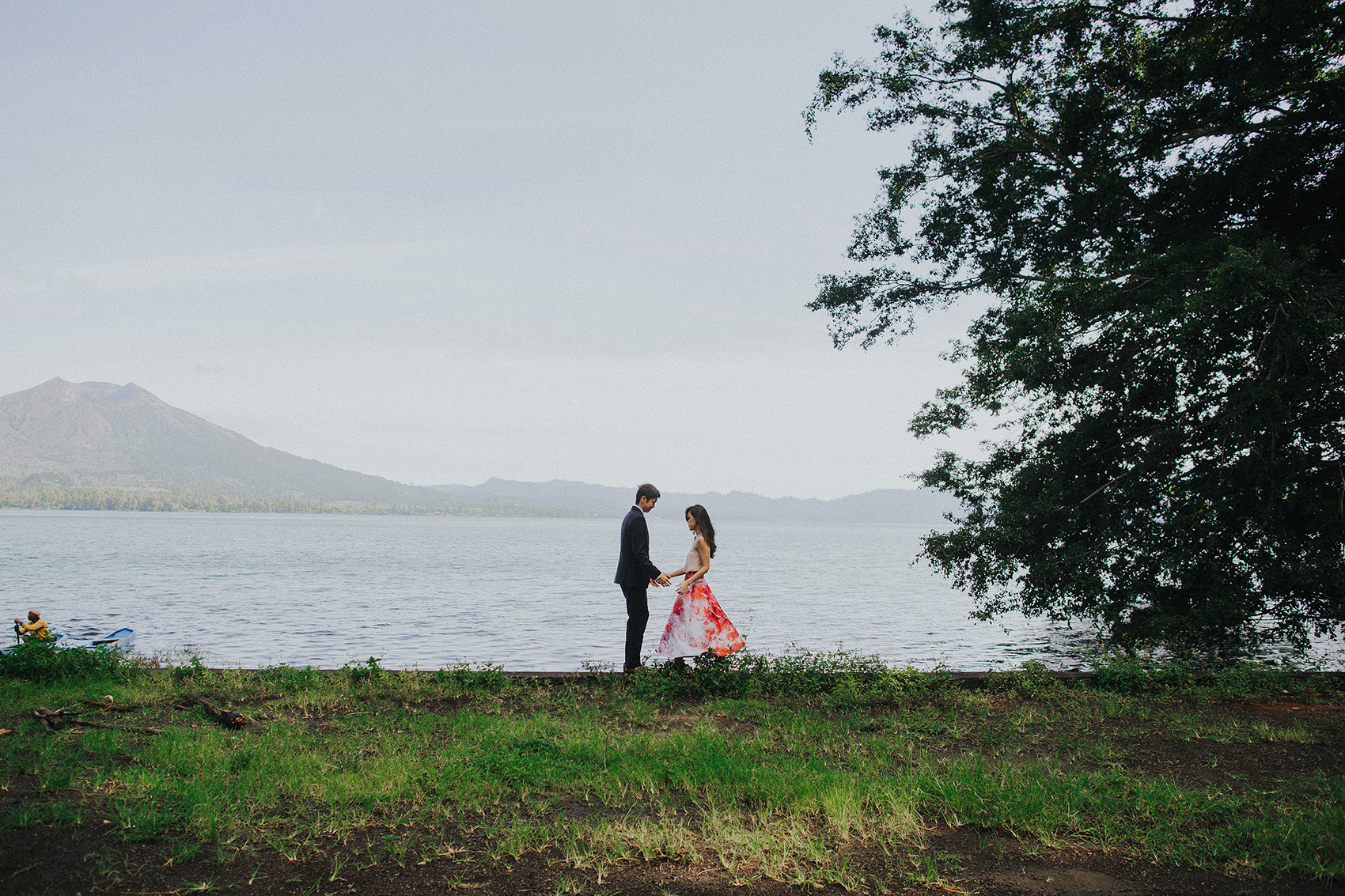 kintamaniprewedding-baliprewedding0baliweddingphotographers-apelphotography-lembonganweddingphotographers-16