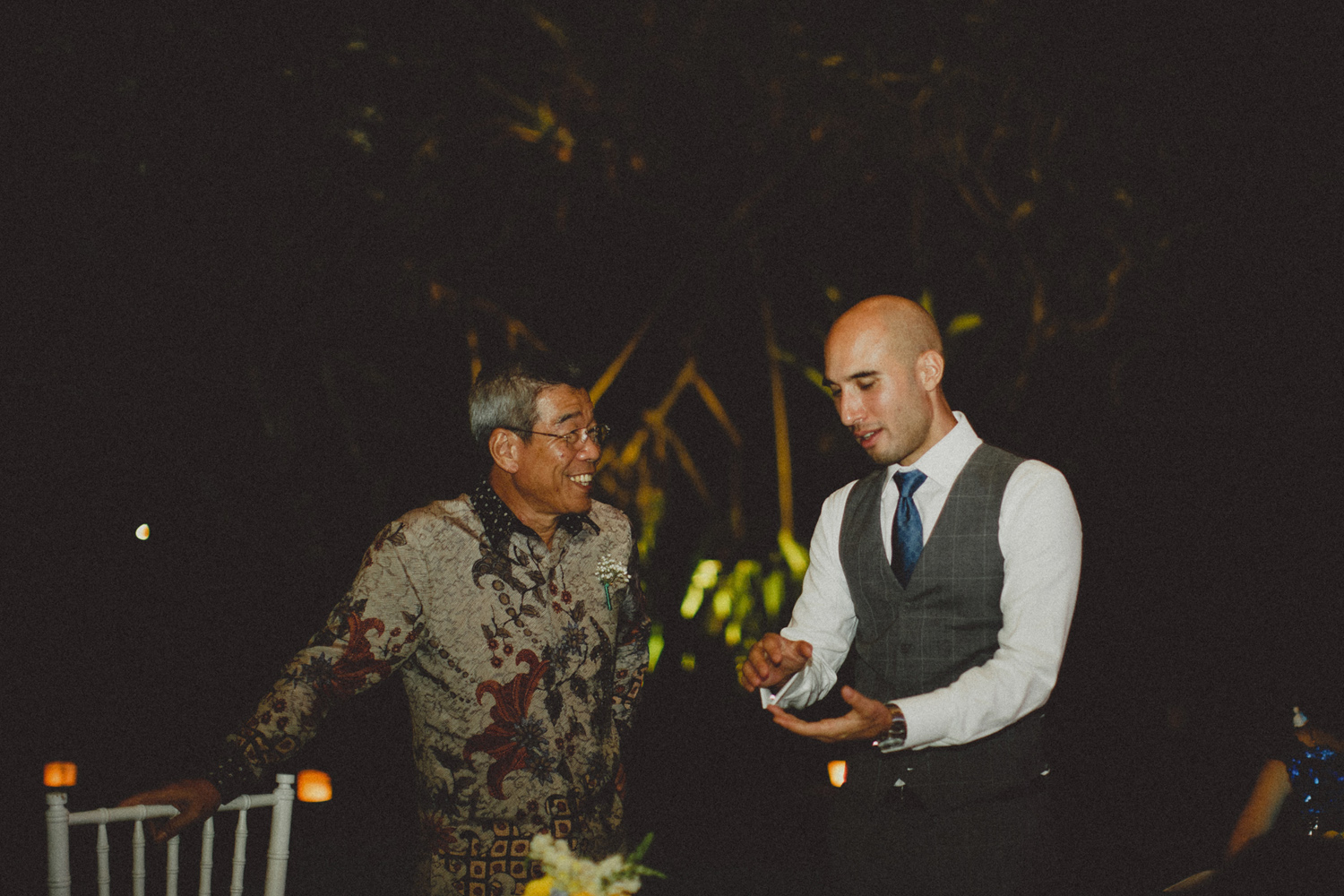 Baliweddingphotographers-arikavillaweddingcanggu-baliwedding-pandeheryana-destinationwedding-112