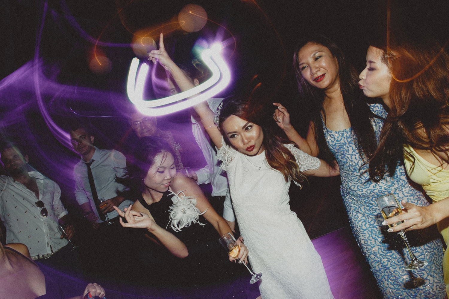 Baliweddingphotographers-arikavillaweddingcanggu-baliwedding-pandeheryana-destinationwedding-114