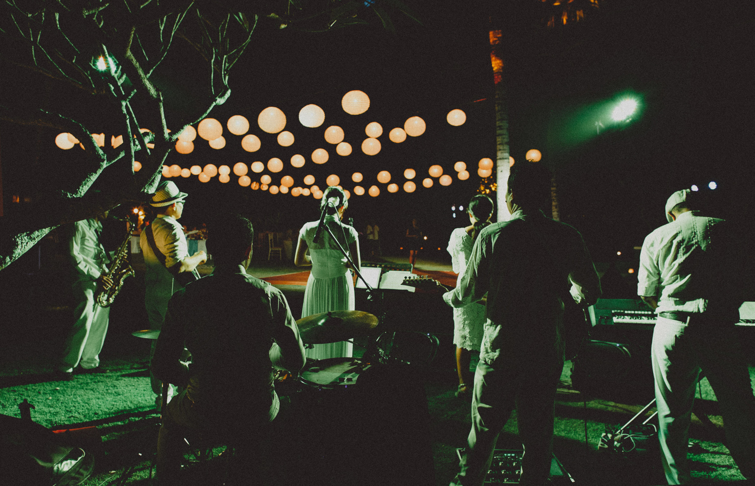 Baliweddingphotographers-arikavillaweddingcanggu-baliwedding-pandeheryana-destinationwedding-96