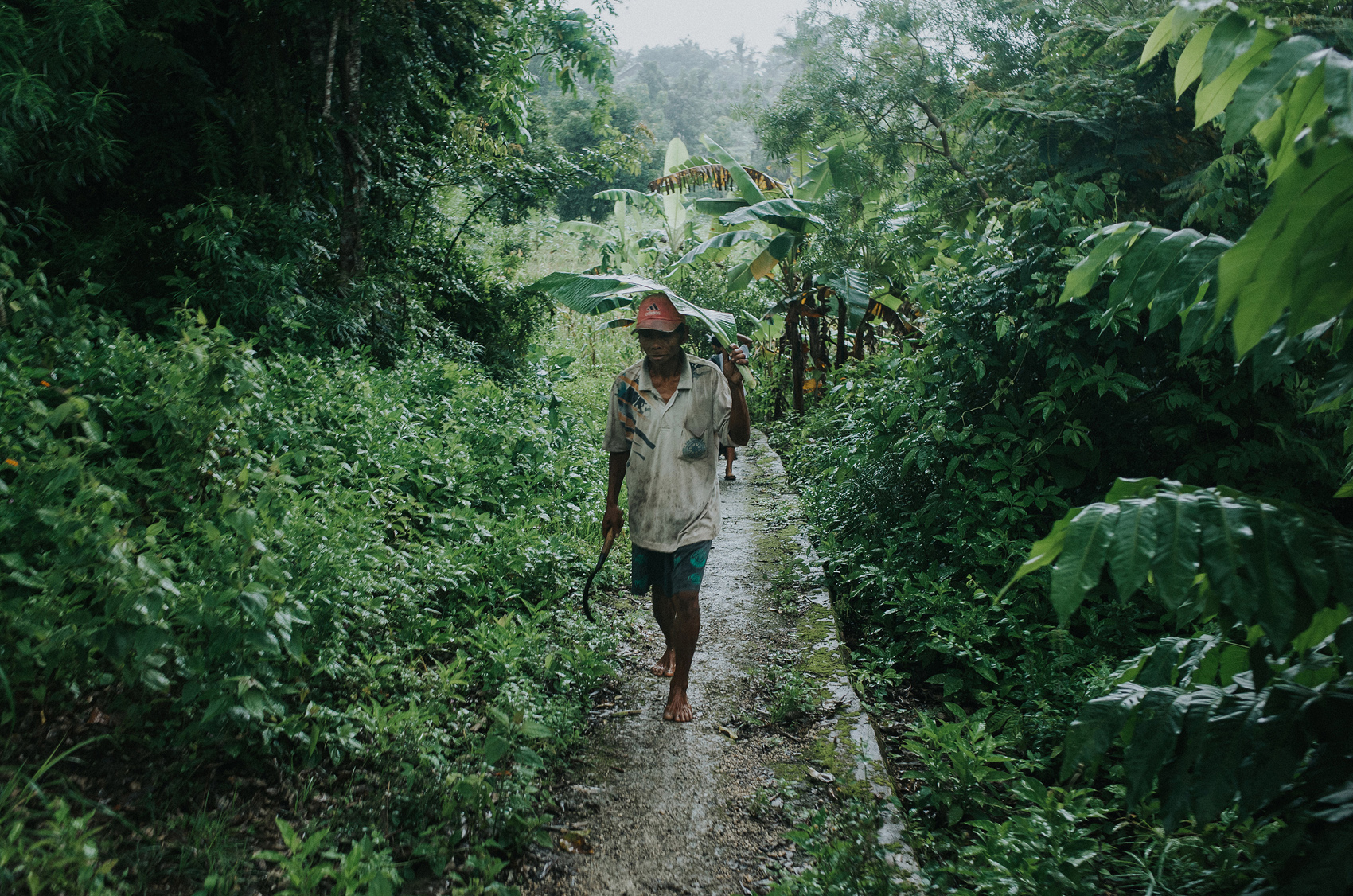 apelphotography-ricohGRII-pocketcamera-traveler-culturephotography-1