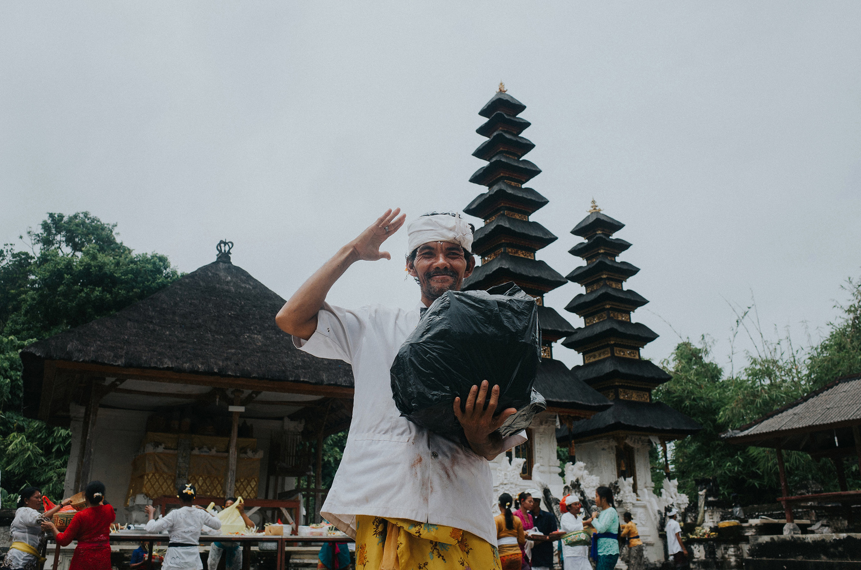 apelphotography-ricohGRII-pocketcamera-traveler-culturephotography-7