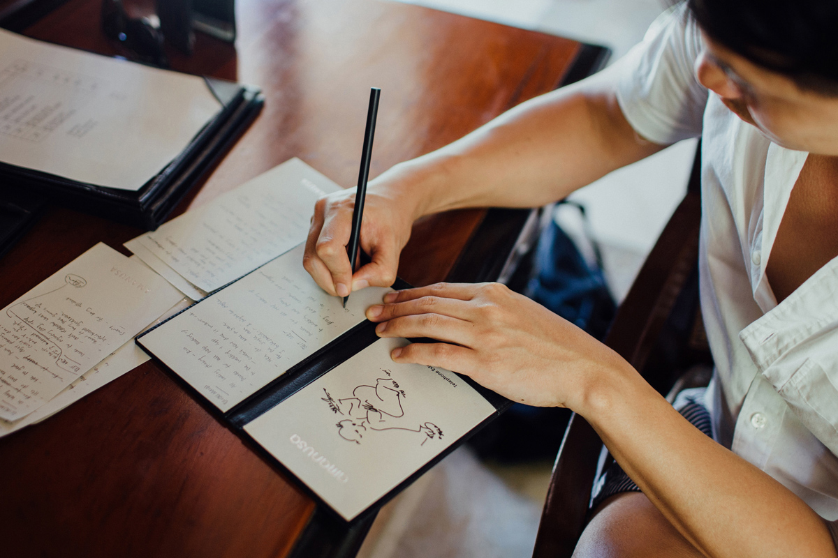 ApelPhotographyh-amanusavillaweddingamanusanusadua-weddingphotography-photographersinbali-lombokweddingphotographers-lembonganaweddingphotgraphers-36