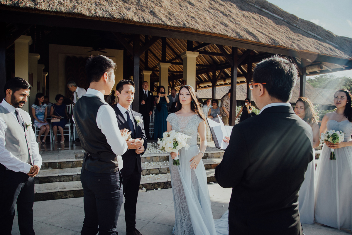 ApelPhotographyh-amanusavillaweddingamanusanusadua-weddingphotography-photographersinbali-lombokweddingphotographers-lembonganaweddingphotgraphers-54
